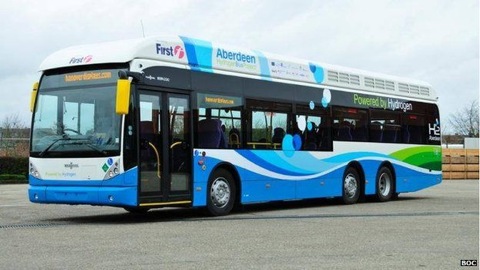 _81733102_firsth2businlivery